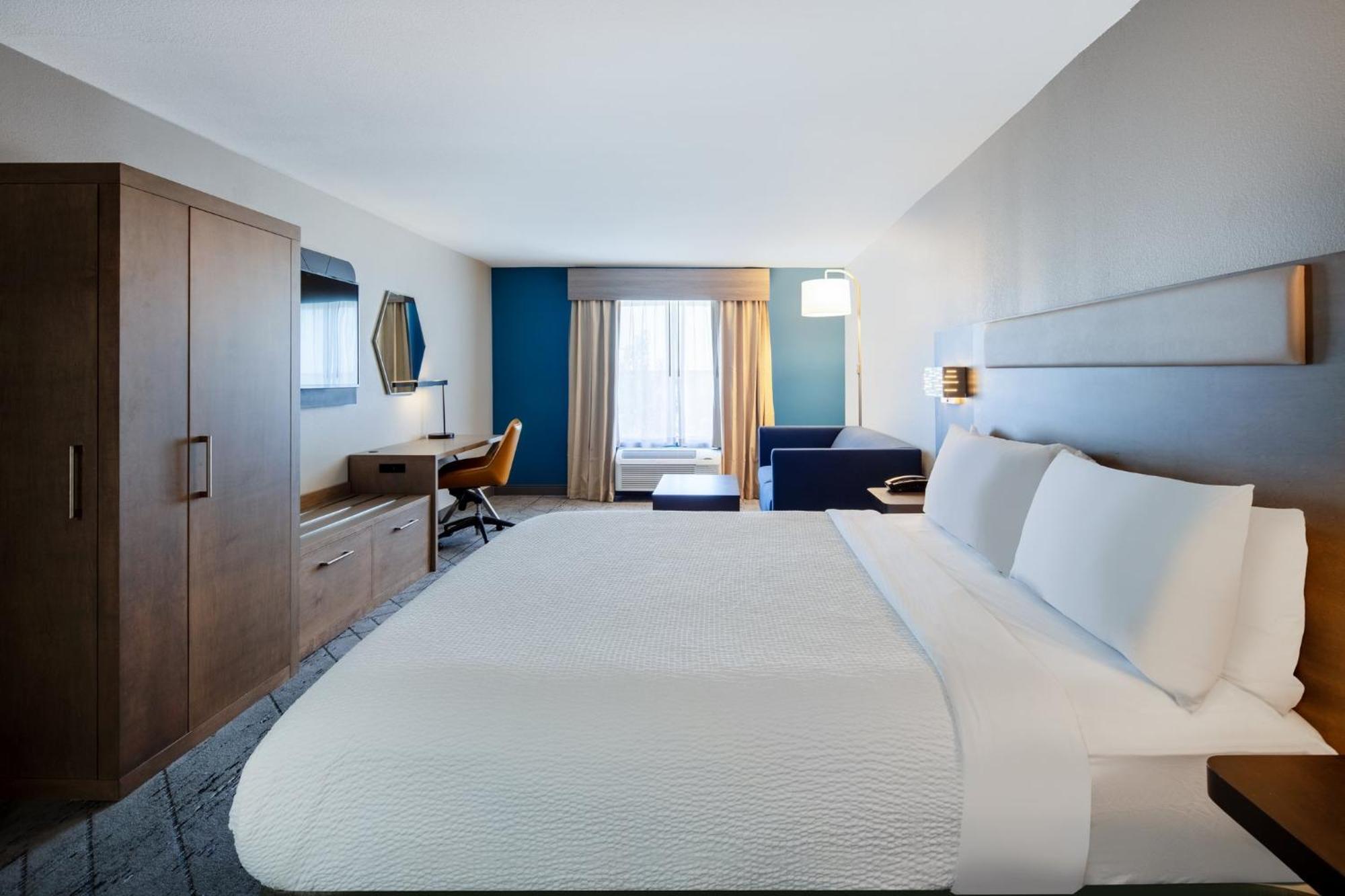 Holiday Inn Express Turlock By Ihg Exterior foto