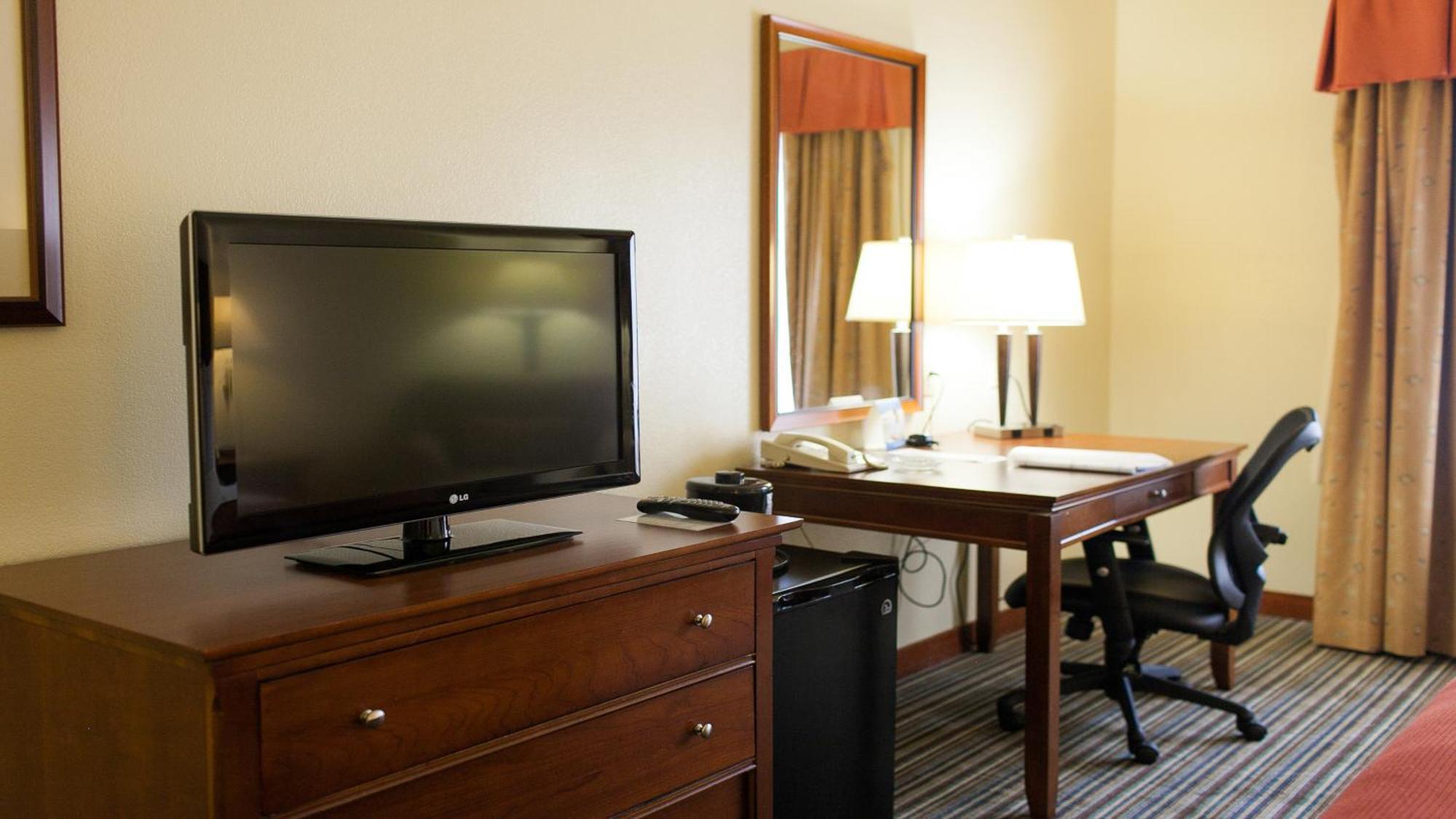 Holiday Inn Express Turlock By Ihg Exterior foto